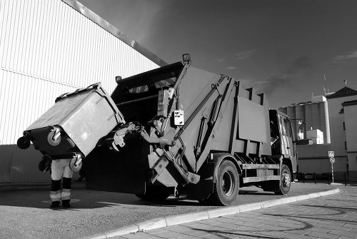 Professionals performing muck away services in West Ham